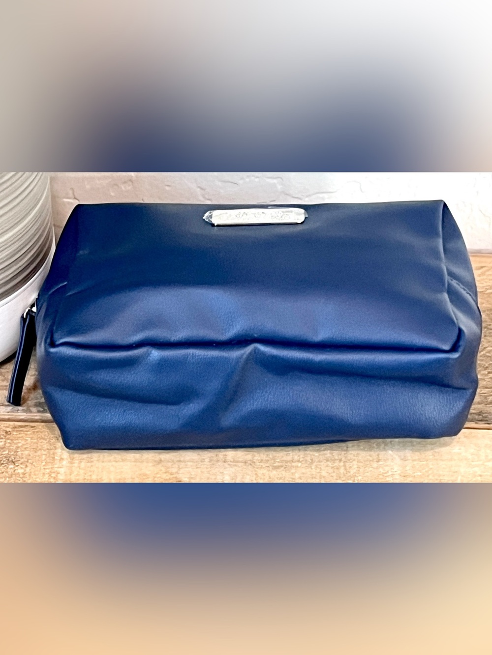 United Airlines Polaris Business Class 100 Years Anniversary Amenity Pouch New - Picture 6 of 7